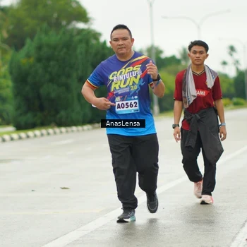 Runner Photo 9221715