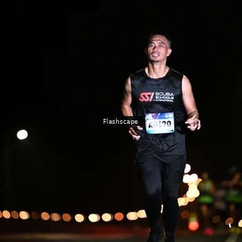 Runner Photo 9221716
