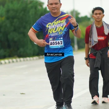 Runner Photo 9221728