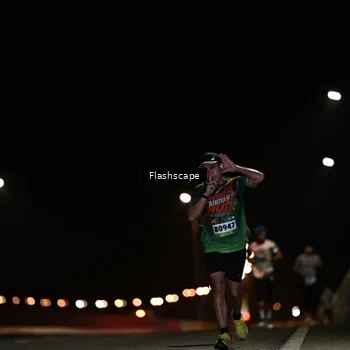 Runner Photo 9221773