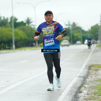 Runner Photo 9221942