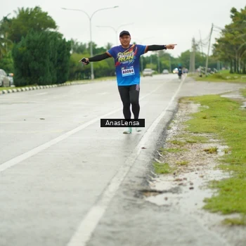 Runner Photo 9221951
