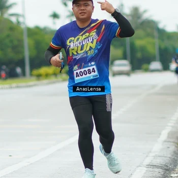 Runner Photo 9221972