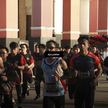 Runner Photo 9222084