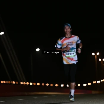 Runner Photo 9222310