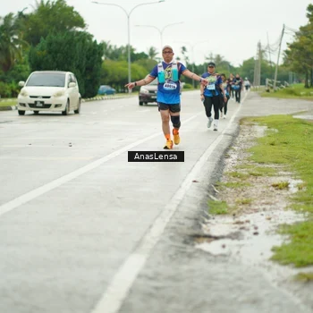 Runner Photo 9222677