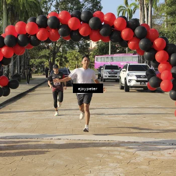 Runner Photo 9223067