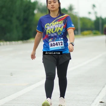 Runner Photo 9223201