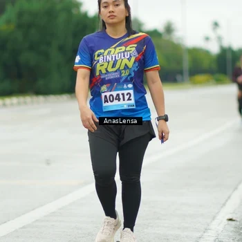 Runner Photo 9223202