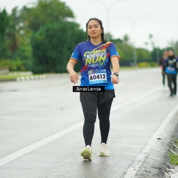 Runner Photo 9223218