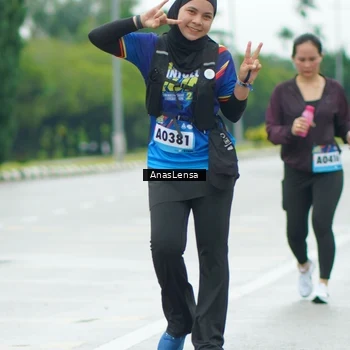 Runner Photo 9223332