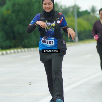 Runner Photo 9223345