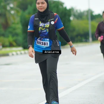Runner Photo 9223358