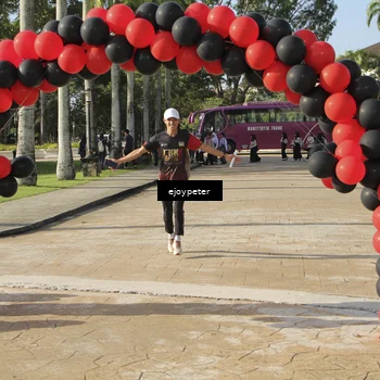 Runner Photo 9224146