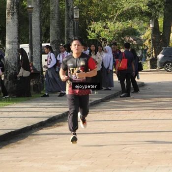 Runner Photo 9224362