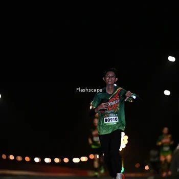 Runner Photo 9225037