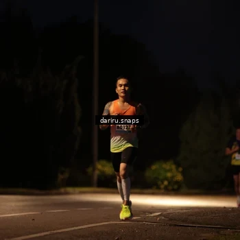 Runner Photo 9225098