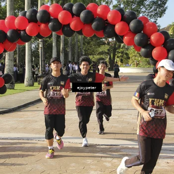 Runner Photo 9225106