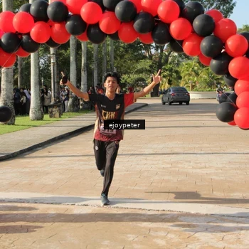 Runner Photo 9225119