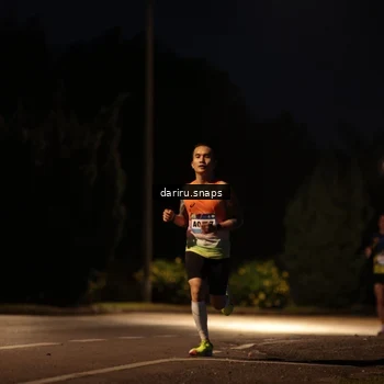 Runner Photo 9225299