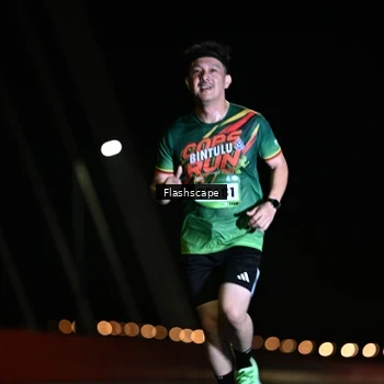 Runner Photo 9225311