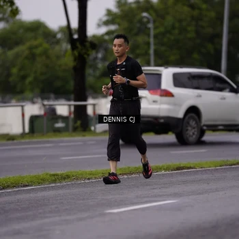 Runner Photo 9225328