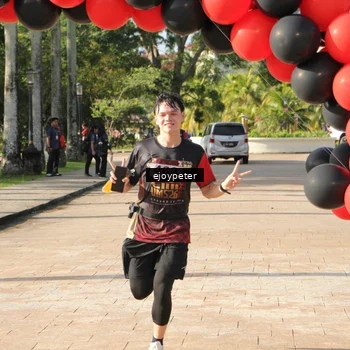 Runner Photo 9225343