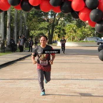 Runner Photo 9225511
