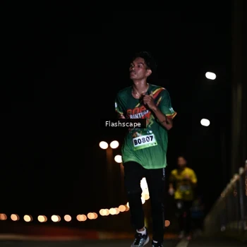 Runner Photo 9225833