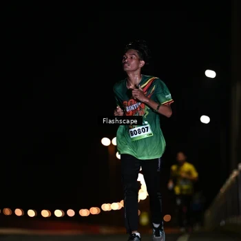Runner Photo 9225841