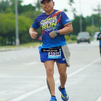Runner Photo 9225930