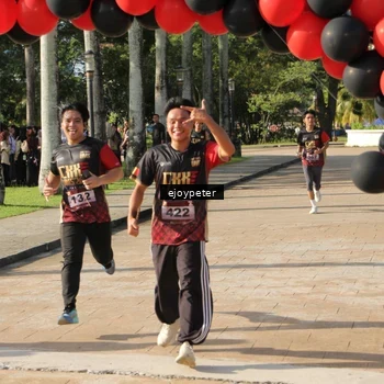 Runner Photo 9226010