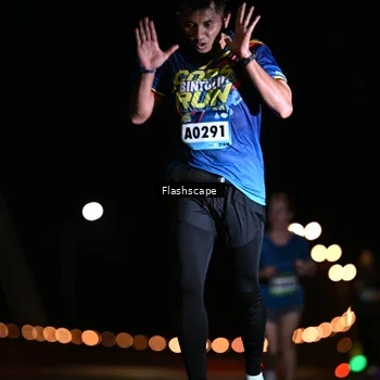 Runner Photo 9226300