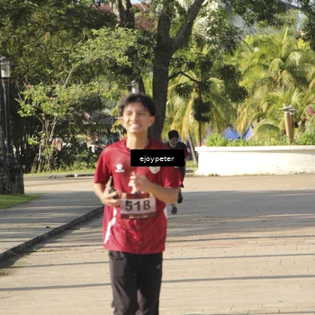 Runner Photo 9226765