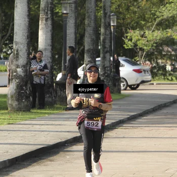 Runner Photo 9227762