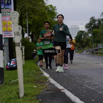 Runner Photo 9228007