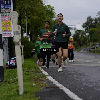 Runner Photo 9228012