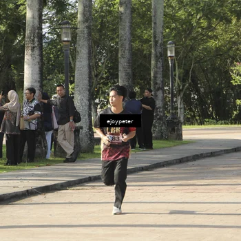 Runner Photo 9228090