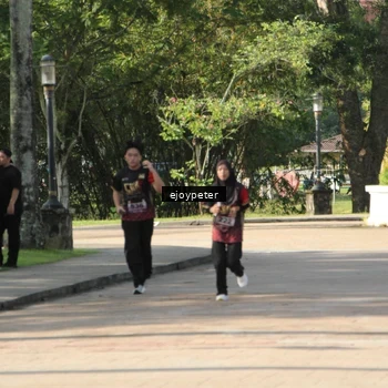 Runner Photo 9228101
