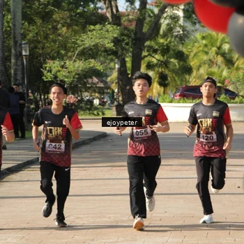 Runner Photo 9228125