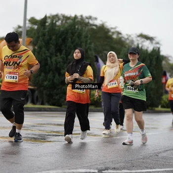 Runner Photo 9228613