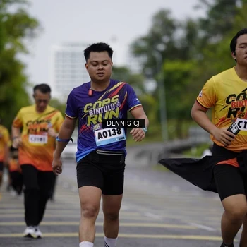 Runner Photo 9229200