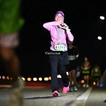 Runner Photo 9230854