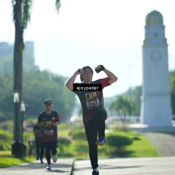 Runner Photo 9230960