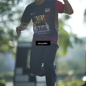 Runner Photo 9231044
