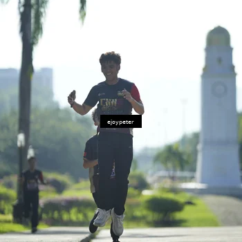 Runner Photo 9231089