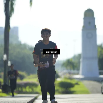 Runner Photo 9231104