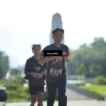 Runner Photo 9231173