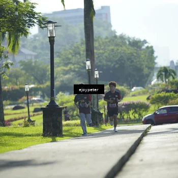 Runner Photo 9231742
