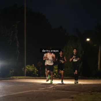 Runner Photo 9231852